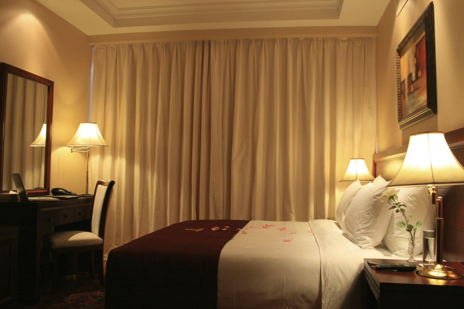 Trianon Royal Hotel Abú Dhabí Exteriér fotografie