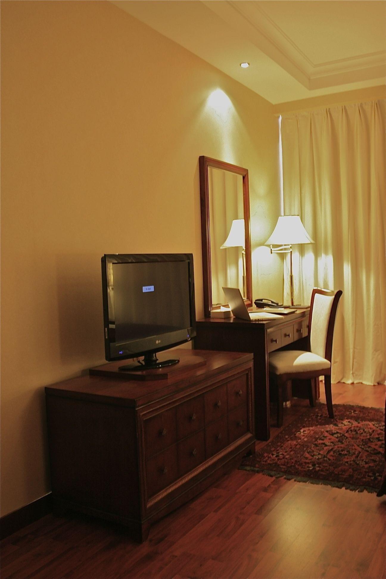 Trianon Royal Hotel Abú Dhabí Exteriér fotografie